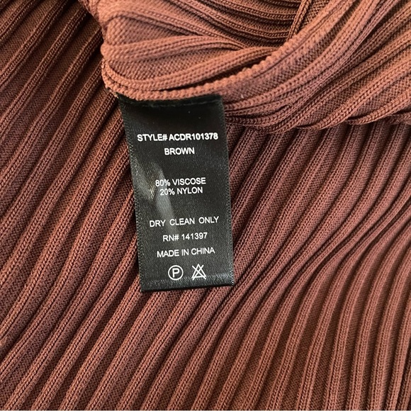 ASTR The Label | Brown Ribbed Knit Long Sleeve Maxi Bodycon Cut Out Dress M - Picture 10 of 10